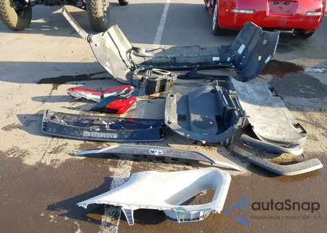 2020 Toyota Rav4 Limited из США, поврежденный, VIN 2T3N1RFV3LC062312